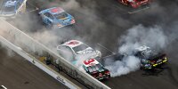 Bild zum Inhalt: Video: NASCAR-Chaos mit Überraschungssieger