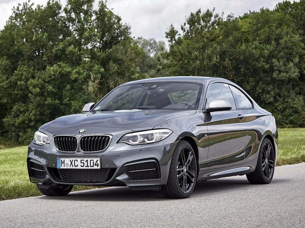 BMW M240i 2017