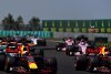 Teamkollision bei Red Bull: Verstappen räumt Ricciardo ab