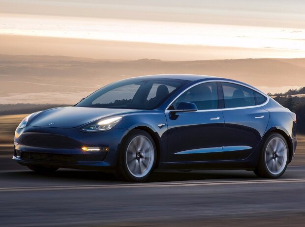 Titel-Bild zur News: Tesla Model 3 2017