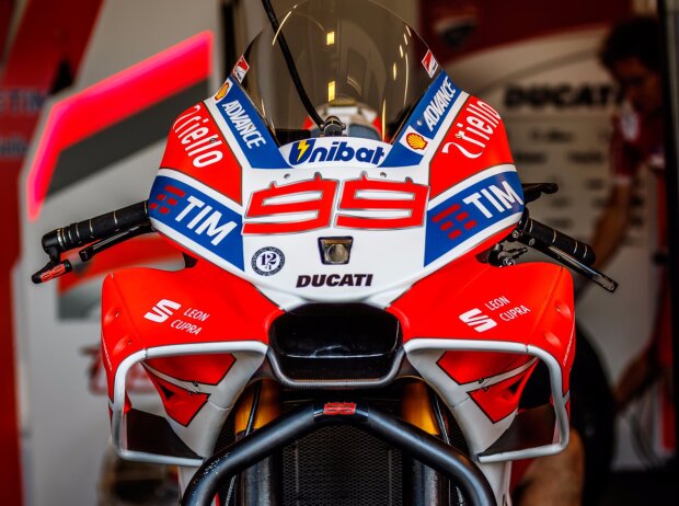 Titel-Bild zur News: Ducati Verkleidung