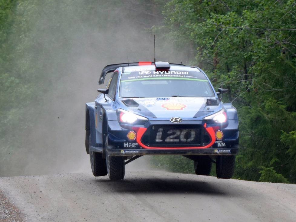 Thierry Neuville, Nicolas Gilsoul