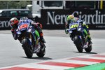 Maverick Vinales vor Valentino Rossi 