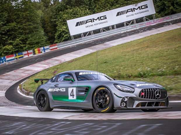 Titel-Bild zur News: Mercedes-AMG GT4