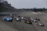 Takuma Sato (Andretti), Simon Pagenaud (Penske), Charlie Kimball (Ganassi) und Will Power (Penske) 