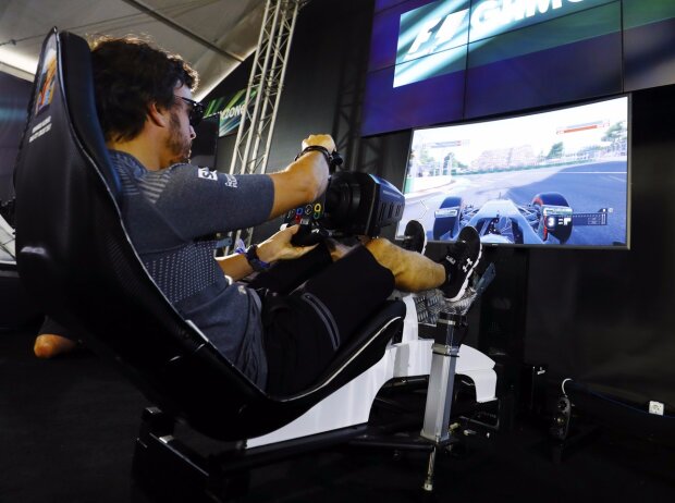 Fernando Alonso, E-Sport