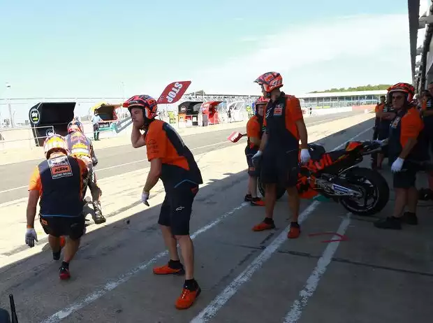 Titel-Bild zur News: Silverstone, KTM