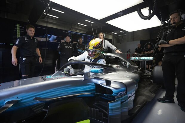Lewis Hamilton Mercedes Mercedes AMG Petronas Motorsport F1 ~Lewis Hamilton (Mercedes) ~ Lewis Hamilton Mercedes Mercedes AMG Petronas Motorsport F1 ~Lewis Hamilton (Mercedes) ~