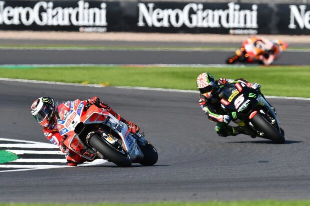 Jorge Lorenzo Yamaha Yamaha Factory Racing MotoGPDucati Ducati Superbike ~Jorge Lorenzo vor Johann Zarco ~    