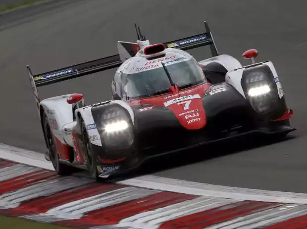 Mike Conway, Kamui Kobayashi Titel-Bild zur News: Mike Conway, Kamui Kobayashi