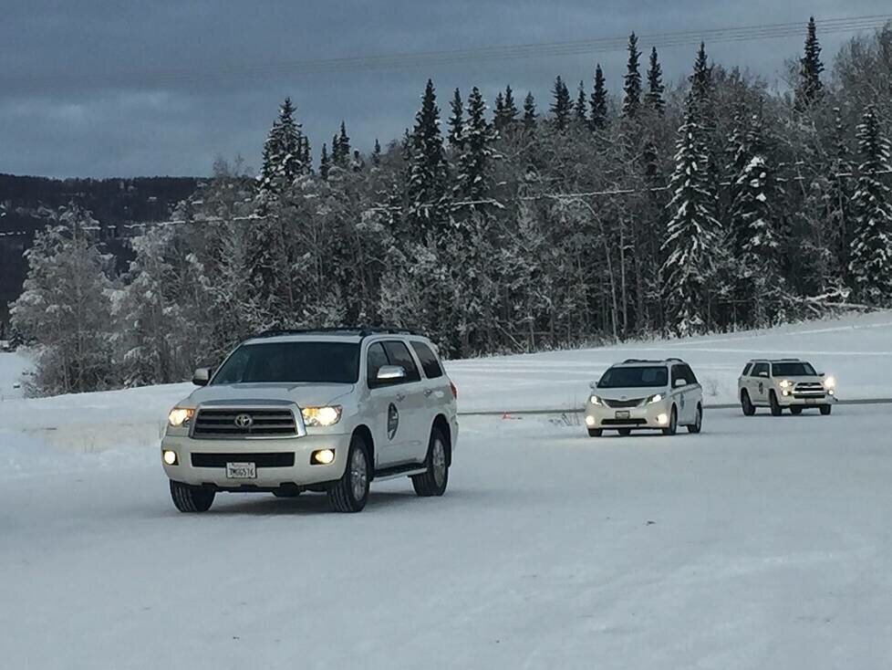 "5 Continents Drive" von Toyota