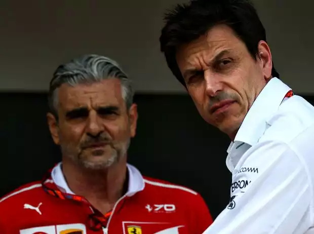 Maurizio Arrivabene, Toto Wolff Titel-Bild zur News: Maurizio Arrivabene, Toto Wolff