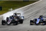 Romain Grosjean (Haas), Jolyon Palmer (Renault) und Pascal Wehrlein (Sauber) 