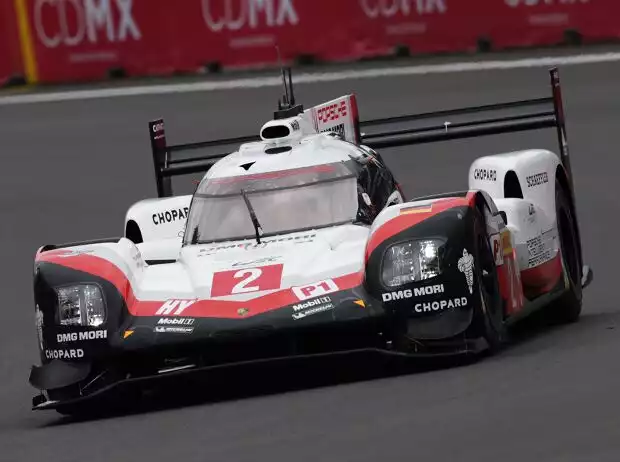 Timo Bernhard, Earl Bamber, Brendon Hartley Titel-Bild zur News: Timo Bernhard, Earl Bamber, Brendon Hartley