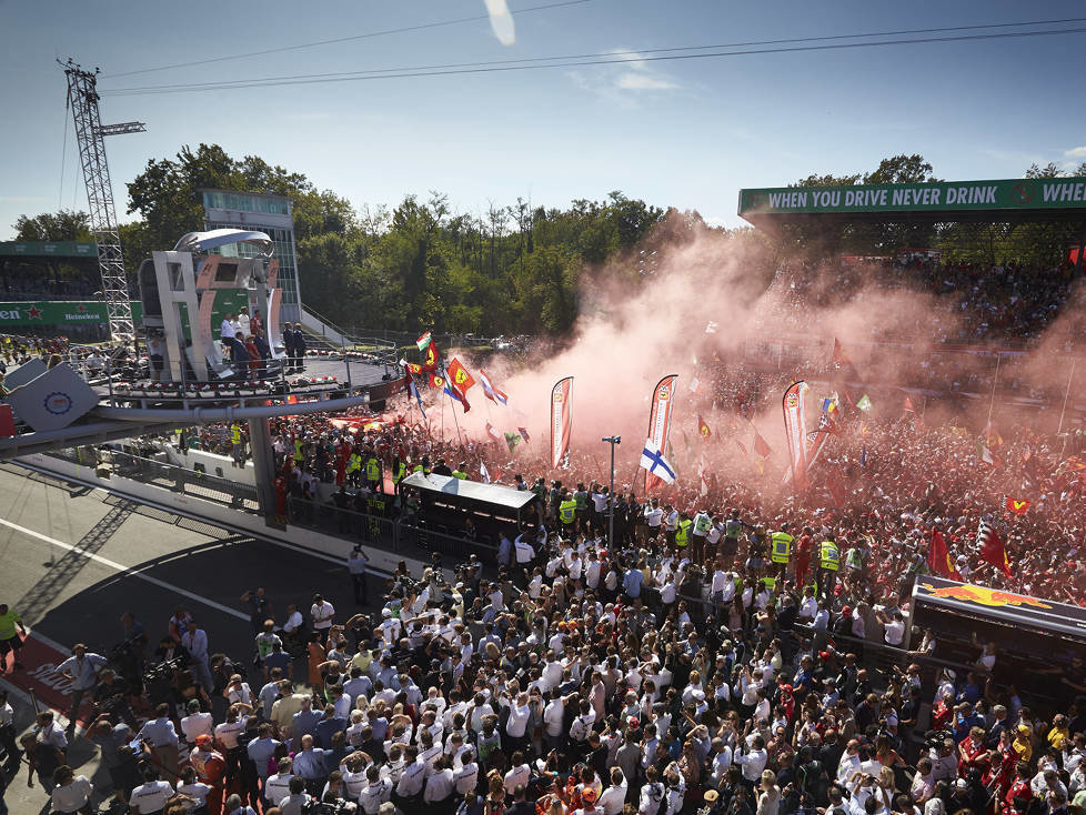 Fans in Monza