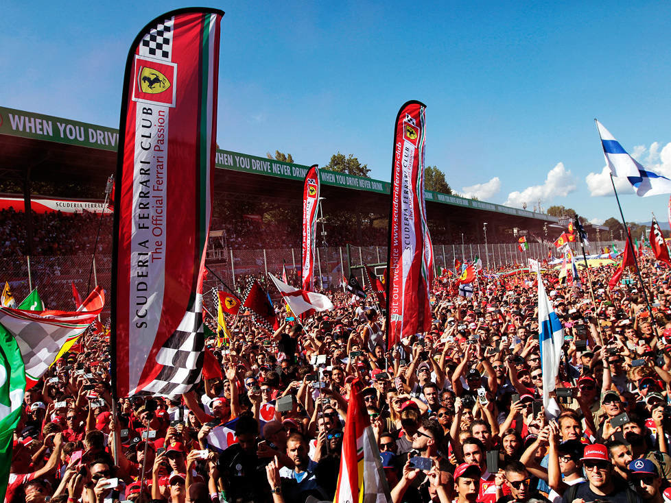 Fans in Monza