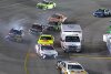 Bild zum Inhalt: Kurioser NASCAR-Aufreger: Krankenwagen in Boxeneinfahrt