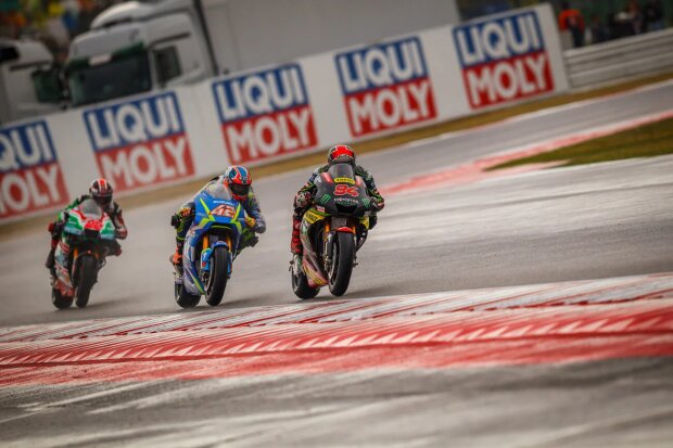  ~Jonas Folger vor Alex Rins und Sam Lowes ~          