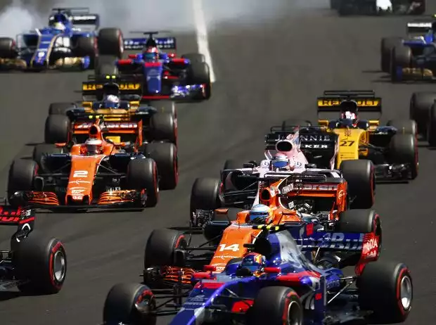Marcus Ericsson, Carlos Sainz, Fernando Alonso, Sergio Perez, Stoffel Vandoorne, Nico Hülkenberg, Jolyon Palmer Titel-Bild zur News: Marcus Ericsson, Carlos Sainz, Fernando Alonso, Sergio Perez, Stoffel Vandoorne, Nico Hülkenberg, Jolyon Palmer