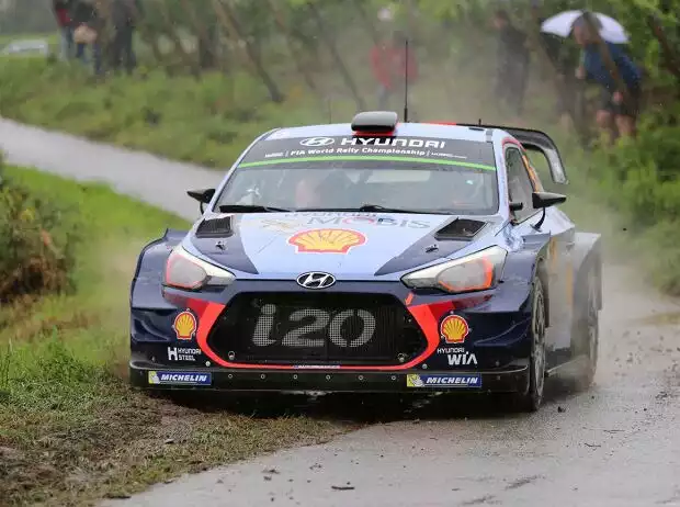 Titel-Bild zur News: Thierry Neuville, Nicolas Gilsoul