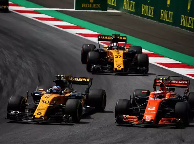Titel-Bild zur News: Jolyon Palmer, Stoffel Vandoorne