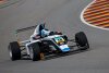 Formel 4 Sachsenring: Doppel-Pole für Julian Hanses