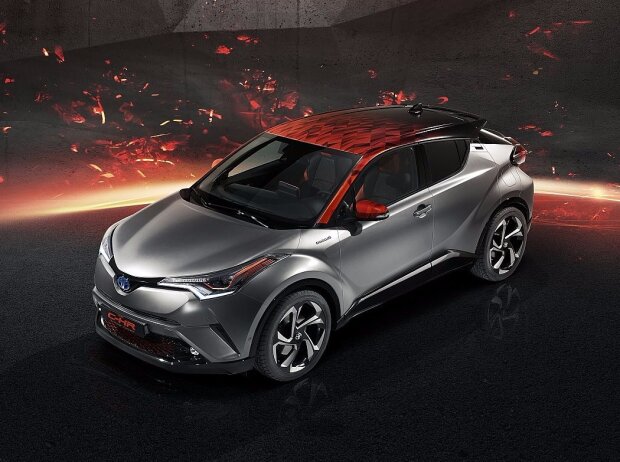 Toyota C-HR Hy-Power Concept 