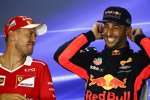 Sebastian Vettel (Ferrari) und Daniel Ricciardo (Red Bull) 