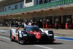 Mike Conway (Toyota) und Kamui Kobayashi (Toyota) 