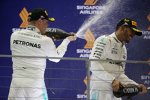 Valtteri Bottas (Mercedes) und Lewis Hamilton (Mercedes) 