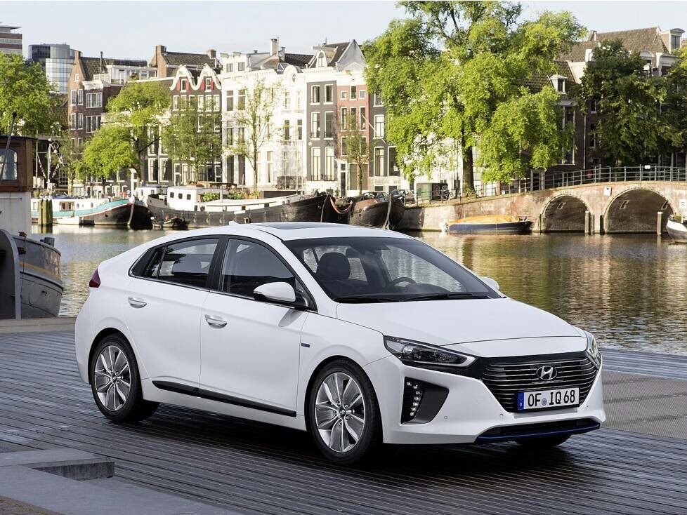 Hyundai Ioniq Hybrid 2018