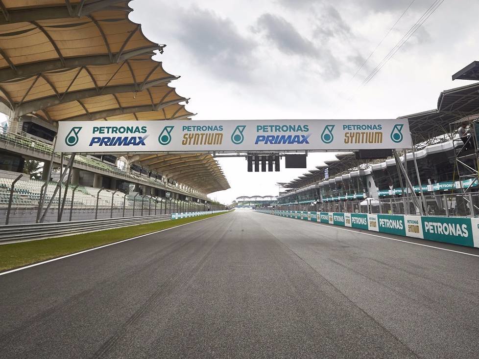 Sepang International Circuit, Start/Ziel-Gerade