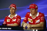 Kimi Räikkönen (Ferrari) und Sebastian Vettel (Ferrari) 