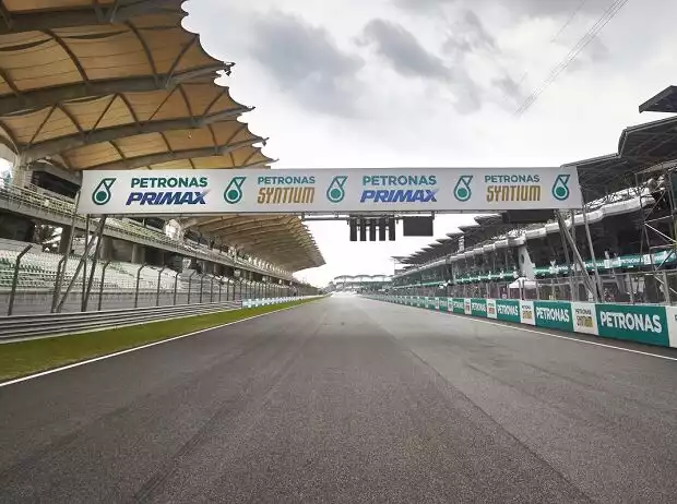 Sepang International Circuit, Start/Ziel-Gerade Titel-Bild zur News: Sepang International Circuit, Start/Ziel-Gerade