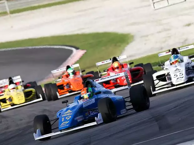 Formel 4 Titel-Bild zur News: Formel 4