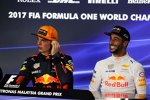 Max Verstappen (Red Bull) und Daniel Ricciardo (Red Bull) 