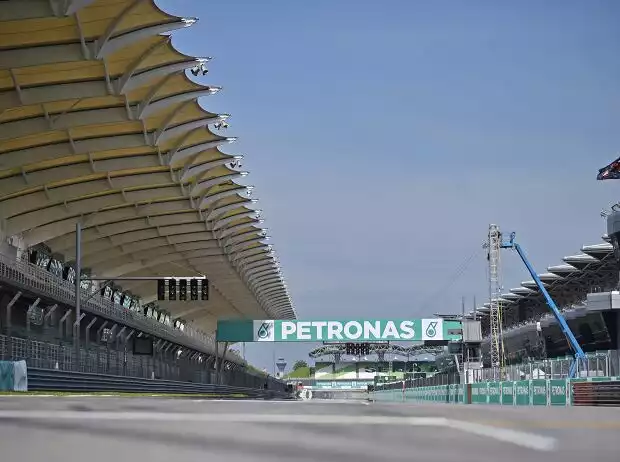 Sepang, Start-Ziel Titel-Bild zur News: Sepang, Start-Ziel