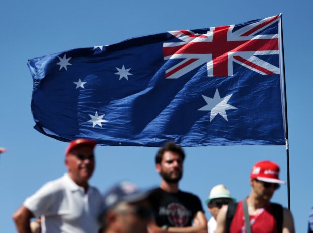 Fans mit Flagge in Australien Fans mit Flagge in Australien