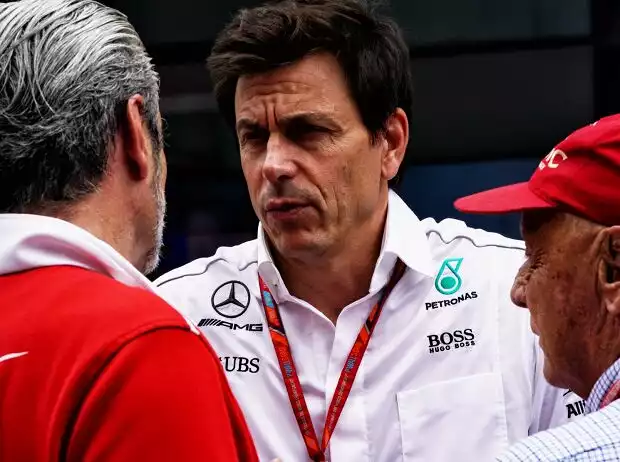 Titel-Bild zur News: Maurizio Arrivabene, Toto Wolff, Niki Lauda
