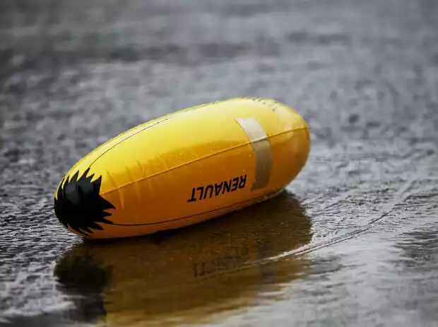 Renault-Banane Titel-Bild zur News: Renault-Banane