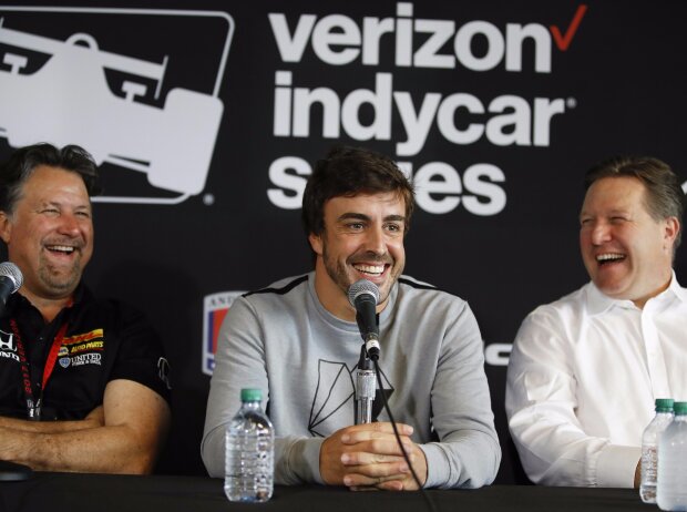 Titel-Bild zur News: Michael Andretti, Fernando Alonso, Zak Brown