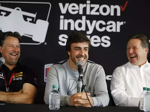 Michael Andretti, Fernando Alonso, Zak Brown Titel-Bild zur News: Michael Andretti, Fernando Alonso, Zak Brown