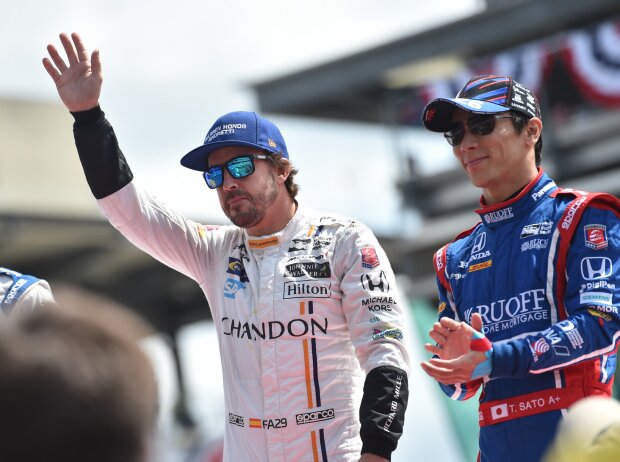 Fernando Alonso, Takuma Sato Fernando Alonso, Takuma Sato
