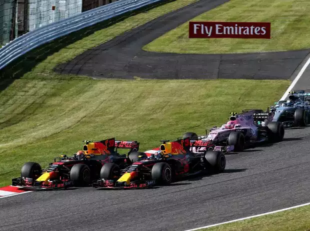 Max Verstappen, Daniel Ricciardo Titel-Bild zur News: Max Verstappen, Daniel Ricciardo