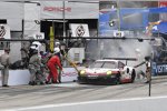 Gianmaria Bruni, Laurens Vanthoor und Earl Bamber (Porsche) 