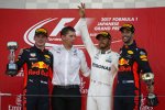 Lewis Hamilton (Mercedes), Max Verstappen (Red Bull) und Daniel Ricciardo (Red Bull) 