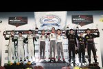 Daniel Morad, Michael Christensen (Porsche), Connor de Phillippi und Christopher Mies 