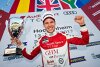Bild zum Inhalt: Philip Ellis ist Meister des Audi-TT-Cup 2017