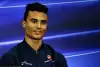 Bild zum Inhalt: Pascal Wehrlein über 2018: "Toto redet mit Williams"