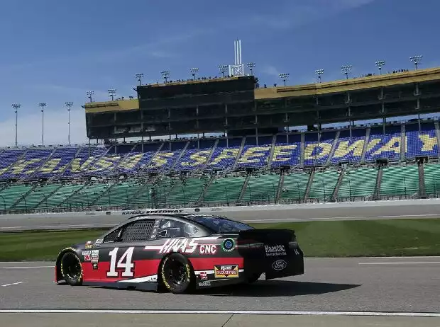 Clint Bowyer Titel-Bild zur News: Clint Bowyer